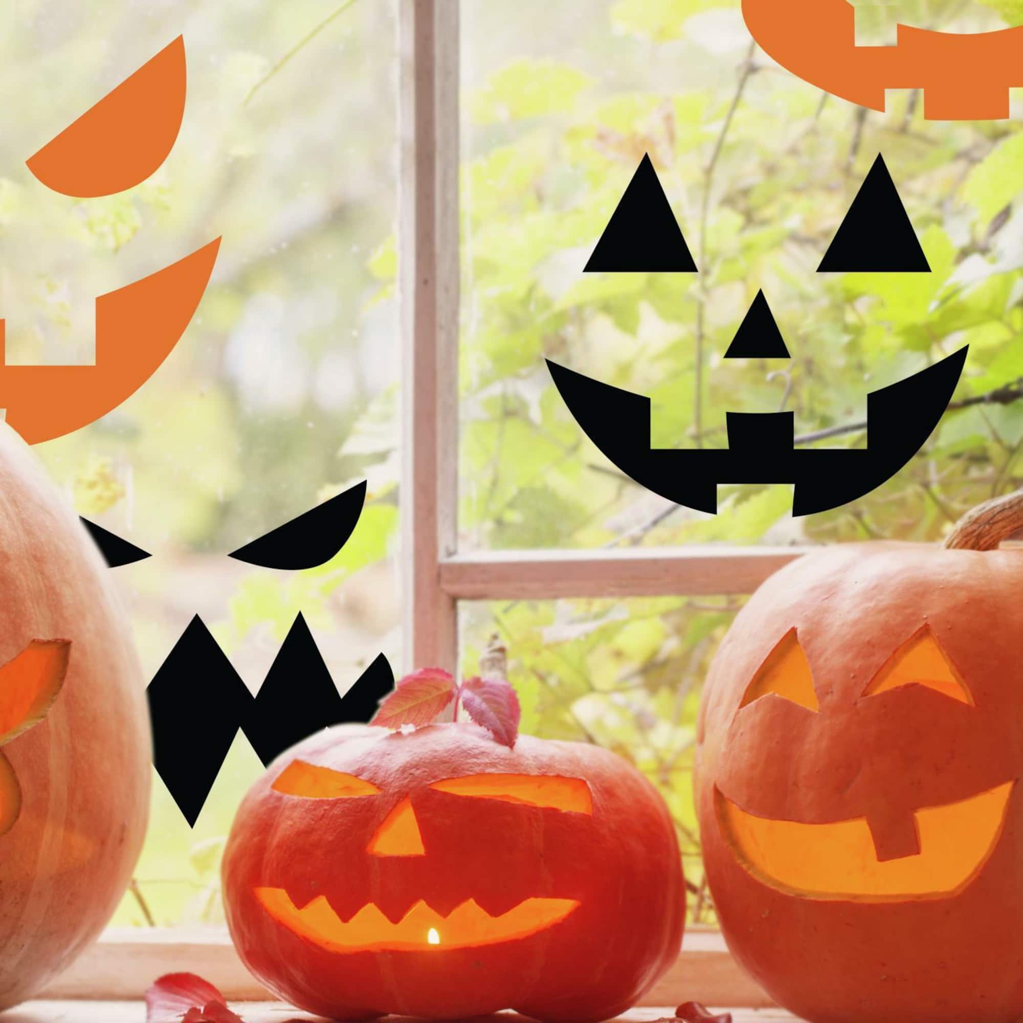 RoomMates Halloween Pumpkin Faces Glow in the Dark Peel & Stick Decals